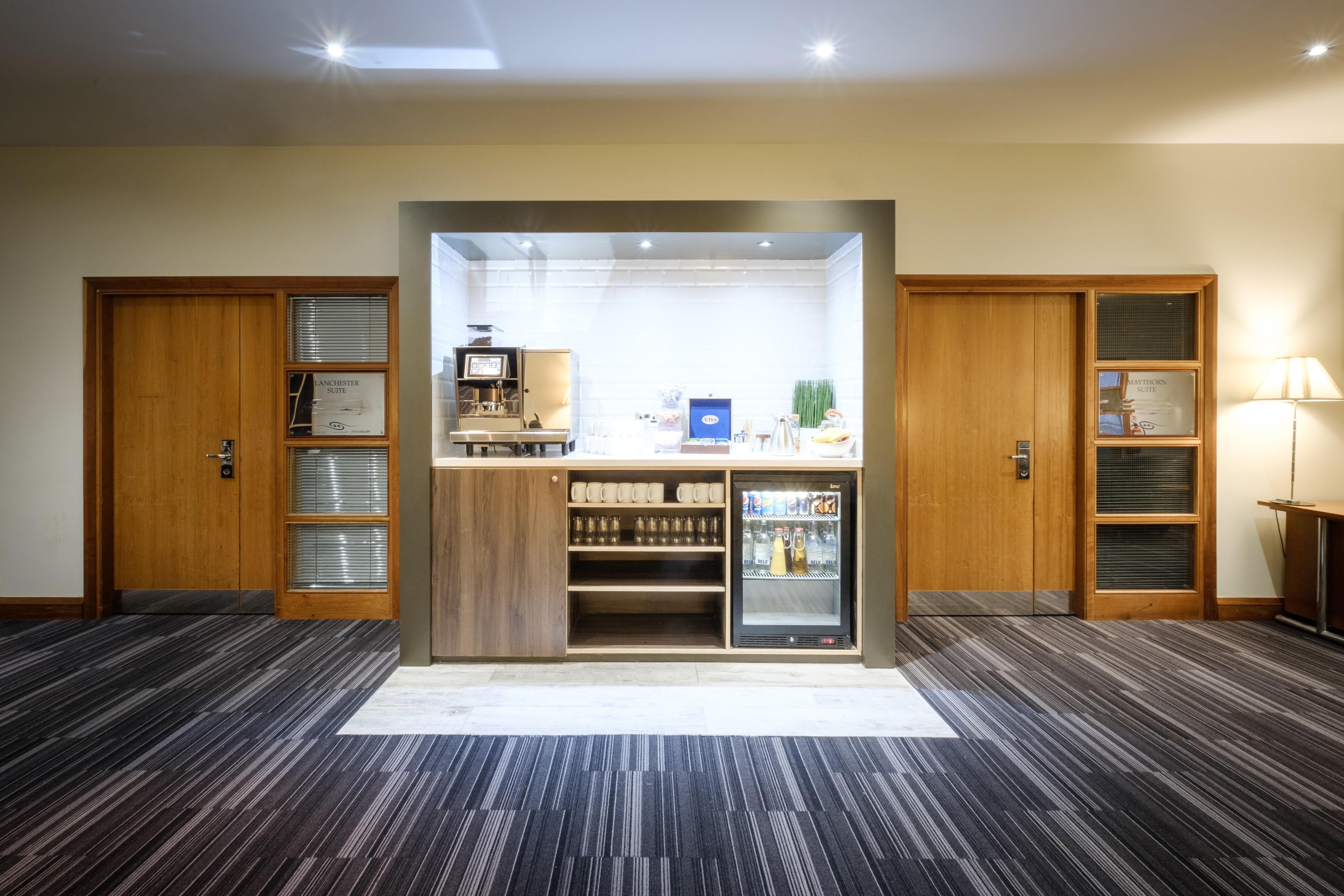 Holiday Inn Coventry M6, J2 By Ihg Eksteriør billede